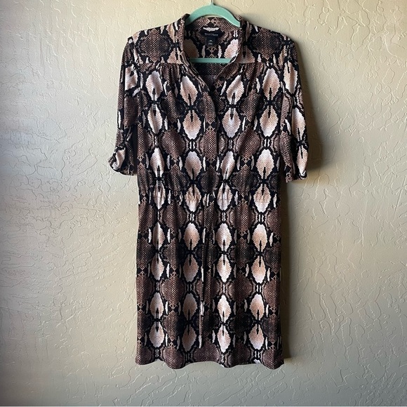 White House Black Market Brown Snakeskin Python Print Jersey Dress - Picture 2 of 6
